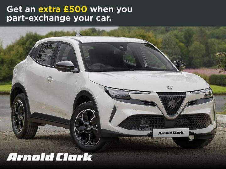 Alfa Romeo Junior 1.2 MHEV Ibrida E-DCT Euro 6 (s/s) 5dr Alfa Romeo Junior 1.2 MHEV Ibrida E-DCT Euro 6 (s/s) 5dr