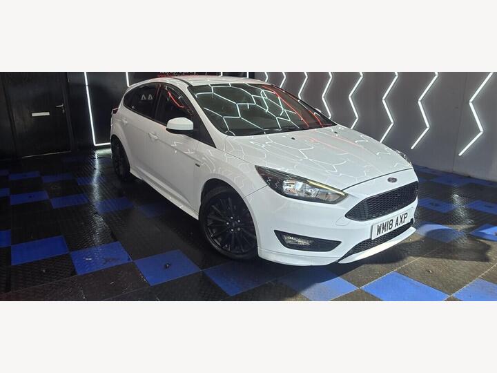 Ford FOCUS 1.0T EcoBoost ST-Line Euro 6 (s/s) 5dr