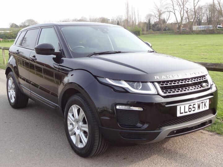 Land Rover RANGE ROVER EVOQUE 2.0 TD4 SE Tech Auto 4WD Euro 6 (s/s) 5dr Land Rover RANGE ROVER EVOQUE 2.0 TD4 SE Tech Auto 4WD Euro 6 (s/s) 5dr