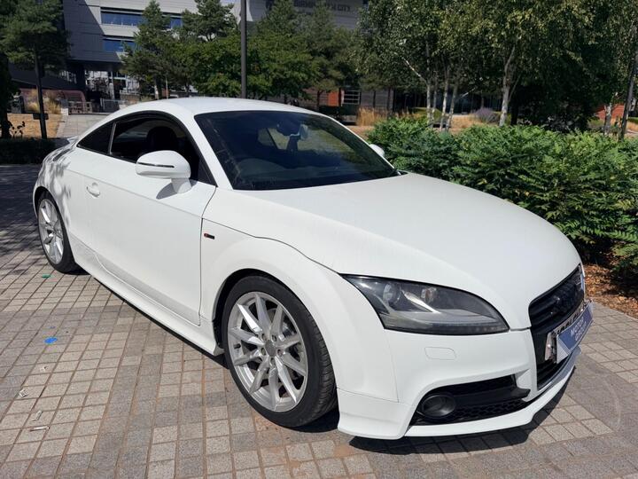 Audi TT 2.0 TFSI Black Edition Euro 5 (s/s) 3dr