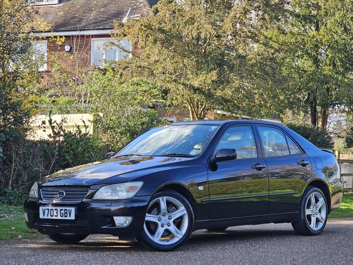 Lexus IS 2.0 200 SE 4dr