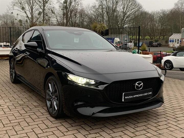 Mazda Mazda3 2.5 E-SKYACTIV-G MHEV Takumi Auto Euro 6 (s/s) 5dr Mazda Mazda3 2.5 E-SKYACTIV-G MHEV Takumi Auto Euro 6 (s/s) 5dr