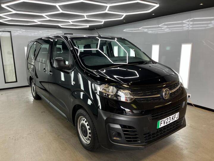 Vauxhall Vivaro Life 50kWh Combi Auto LWB 5dr (9 Seat, 7.4kW Charger)