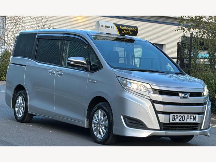 Toyota Noah 1.8 HYBRID PETROL 7 SEATER 5dr