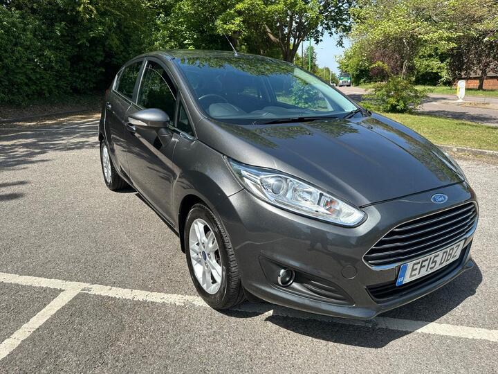 Ford Fiesta 1.25 Zetec Euro 6 5dr
