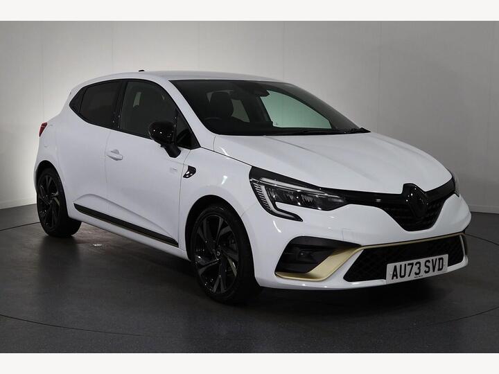 Renault Clio 1.6 E-TECH E-Tech Engineered Auto Euro 6 (s/s) 5dr