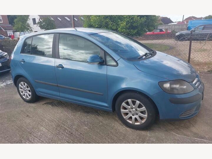 Volkswagen Golf Plus 1.9 TDI PD SE DSG 5dr Volkswagen Golf Plus 1.9 TDI PD SE DSG 5dr
