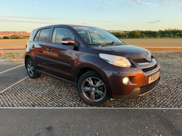 Toyota Urban Cruiser 1.4 D-4D 4WD Euro 4 5dr
