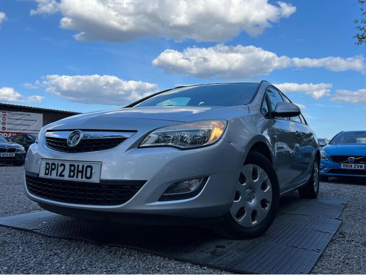 Vauxhall Astra 1.7 CDTi EcoFLEX Exclusiv Sports Tourer Euro 5 (s/s) 5dr
