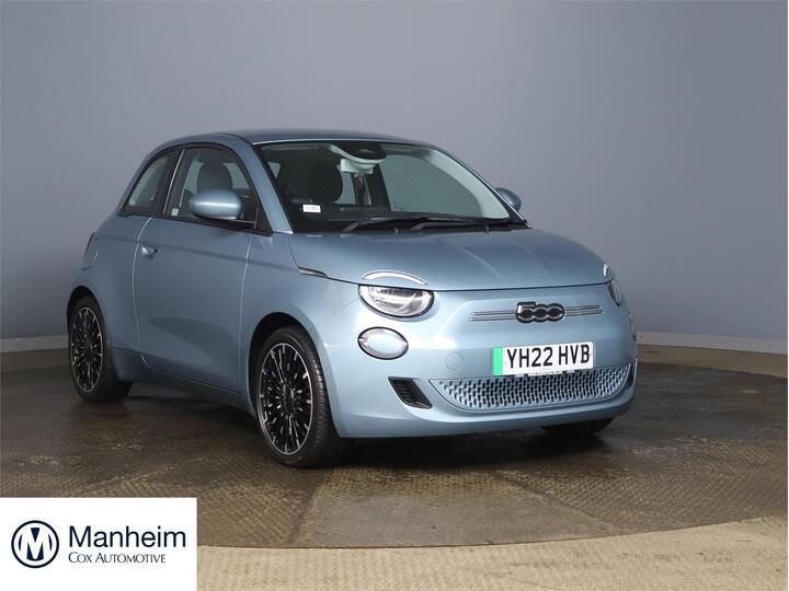 Fiat 500e 42kWh Icon Auto 3dr
