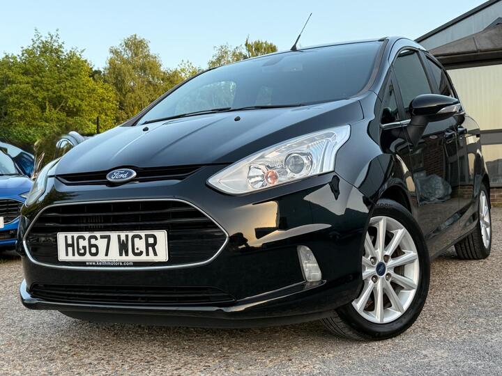 Ford B-Max 1.0T EcoBoost Titanium Navigator Euro 6 5dr