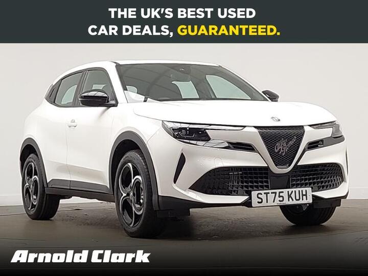 Alfa Romeo Junior 1.2 MHEV Ibrida E-DCT Euro 6 (s/s) 5dr