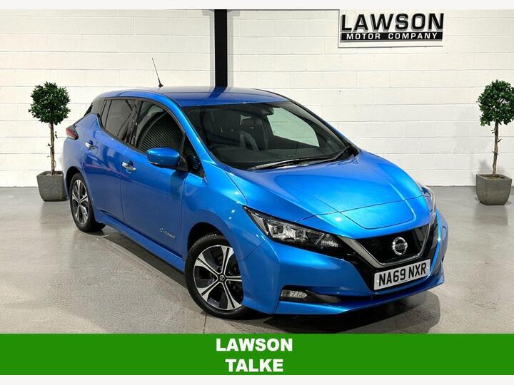 Nissan LEAF 40kWh Tekna Auto 5dr Nissan LEAF 40kWh Tekna Auto 5dr