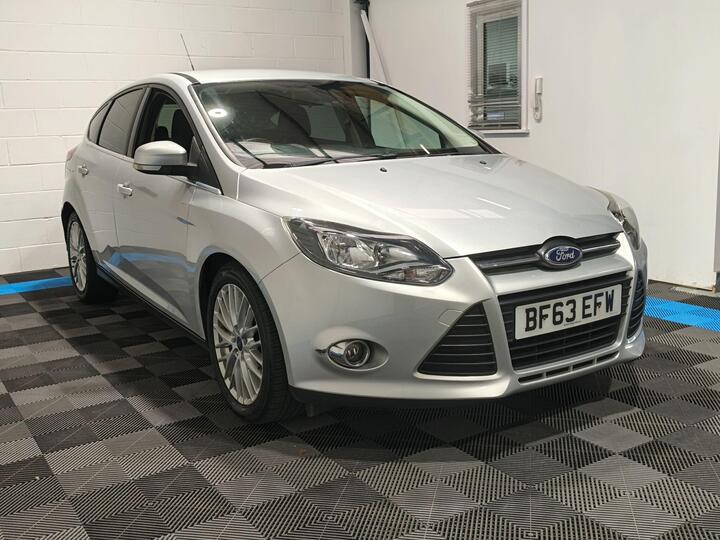 Ford Focus 1.6 TDCi Zetec Euro 5 (s/s) 5dr
