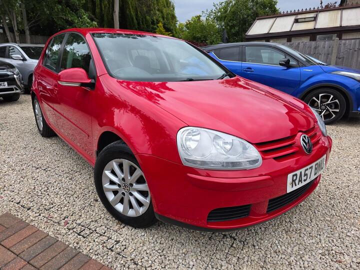 Volkswagen Golf 1.6 FSI Match 5dr