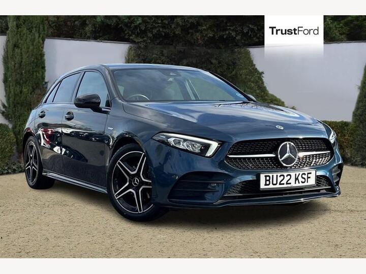 Mercedes-Benz A CLASS 1.3 A200 AMG Line Edition (Executive) 7G-DCT Euro 6 (s/s) 5dr Mercedes-Benz A CLASS 1.3 A200 AMG Line Edition (Executive) 7G-DCT Euro 6 (s/s) 5dr