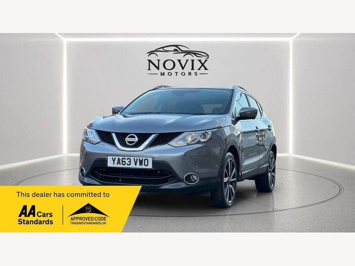 Nissan Qashqai 1.2 DIG-T Tekna 2WD Euro 5 (s/s) 5dr