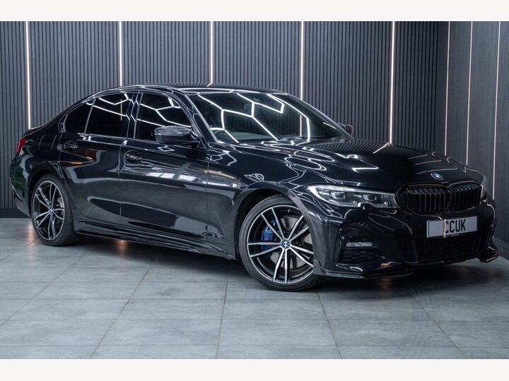 BMW 3 SERIES 3.0 330d M Sport Auto XDrive Euro 6 (s/s) 4dr BMW 3 SERIES 3.0 330d M Sport Auto XDrive Euro 6 (s/s) 4dr