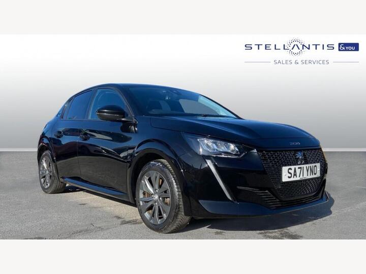 Peugeot E-208 50kWh Allure Auto 5dr Peugeot E-208 50kWh Allure Auto 5dr