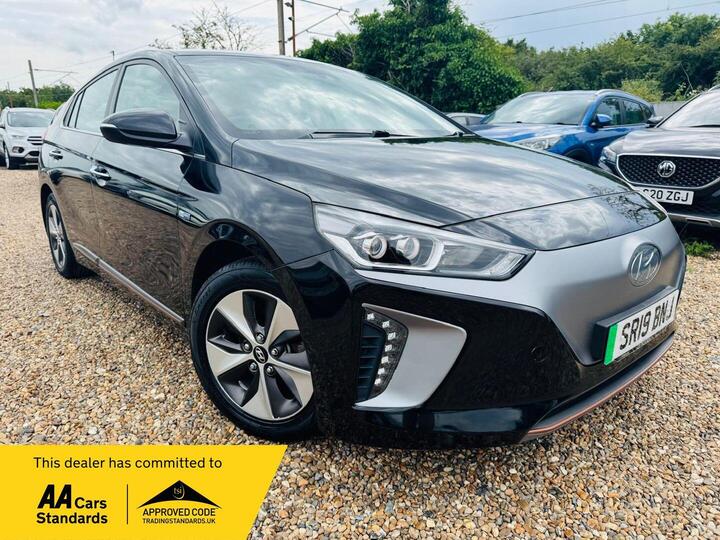Hyundai IONIQ 28kWh Premium Auto 5dr Hyundai IONIQ 28kWh Premium Auto 5dr