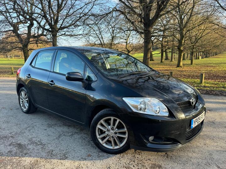 Toyota Auris 2.0 D-4D TR 5dr