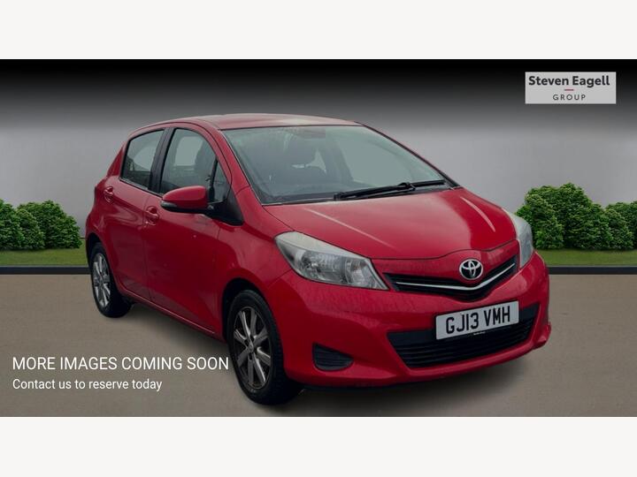 Toyota Yaris 1.33 Dual VVT-i TR Multidrive S Euro 5 5dr Toyota Yaris 1.33 Dual VVT-i TR Multidrive S Euro 5 5dr