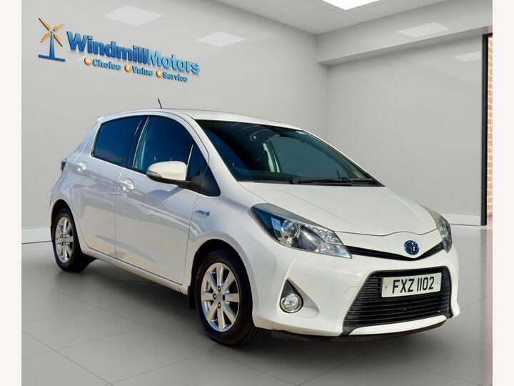 Toyota Yaris 1.5 VVT-h T4 CVT Euro 5 5dr