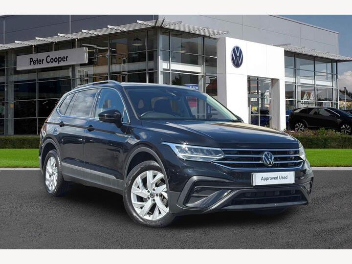 Volkswagen Tiguan Allspace 1.5 TSI Life DSG Euro 6 (s/s) 5dr Volkswagen Tiguan Allspace 1.5 TSI Life DSG Euro 6 (s/s) 5dr