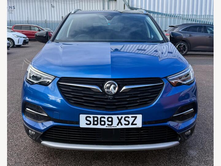Vauxhall Grandland X 1.6 13.2kWh Ultimate Nav Auto 4WD Euro 6 (s/s) 5dr Hybrid4