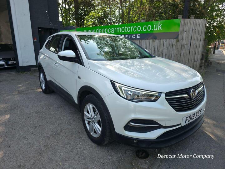 Vauxhall GRANDLAND X 1.5 Turbo D BlueInjection SE Euro 6 (s/s) 5dr Vauxhall GRANDLAND X 1.5 Turbo D BlueInjection SE Euro 6 (s/s) 5dr