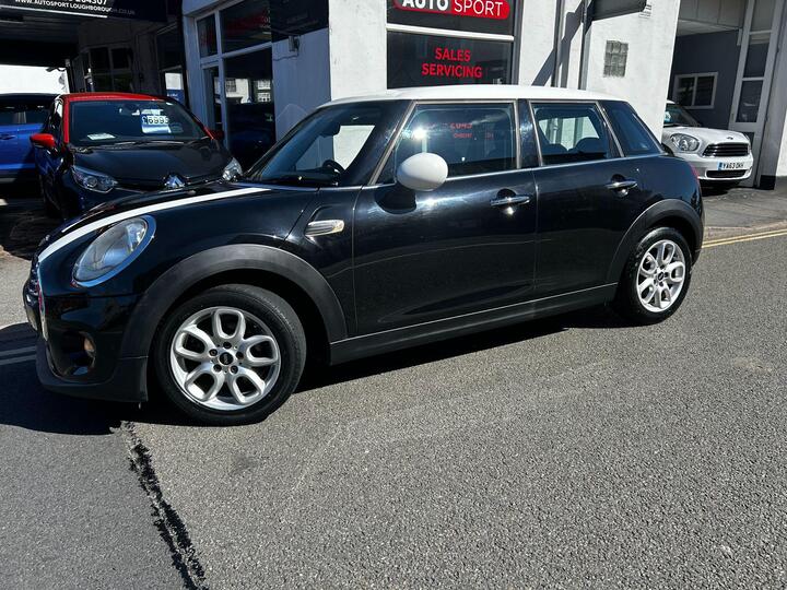 MINI Hatch 1.5 Cooper Euro 6 (s/s) 5dr