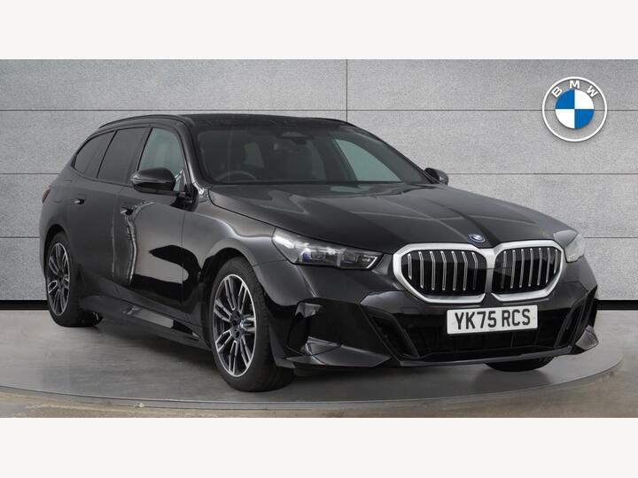BMW 5 Series 2.0 530e 22.1kWh M Sport Touring Steptronic Euro 6 (s/s) 5dr