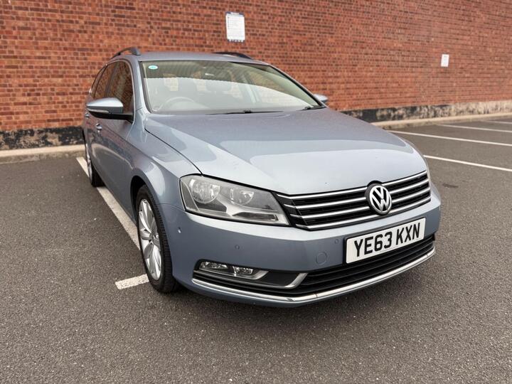 Volkswagen Passat 2.0 TDI BlueMotion Tech Highline DSG Euro 5 (s/s) 5dr Volkswagen Passat 2.0 TDI BlueMotion Tech Highline DSG Euro 5 (s/s) 5dr