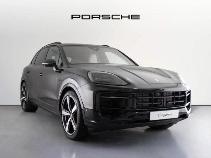 Porsche Cayenne 3.0 V6 E-Hybrid 25.9kWh Black Edition TiptronicS 4WD Euro 6 (s/s) 5dr