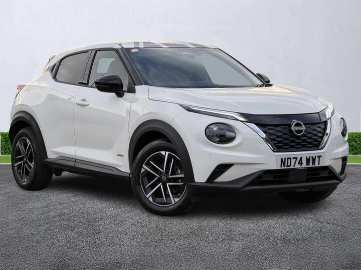Nissan JUKE 1.6 N-Connecta Auto Euro 6 5dr