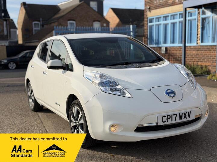 Nissan Leaf 30kWh Tekna Auto 5dr