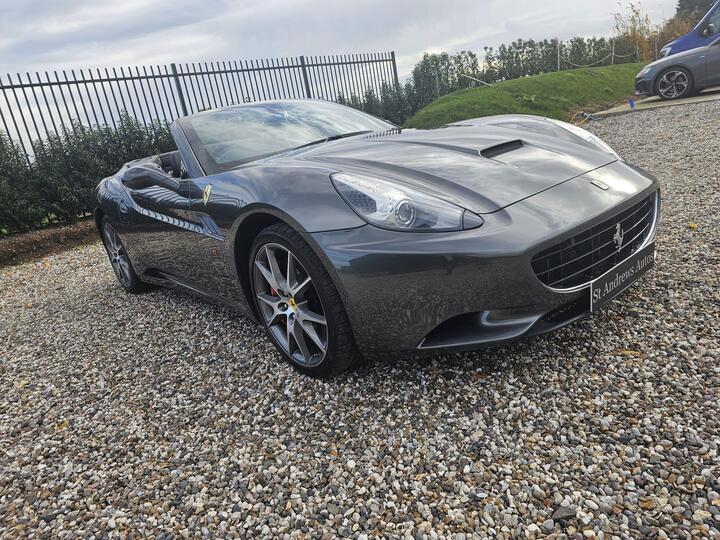 Ferrari California 4.3 F1 DCT Euro 5 2dr Ferrari California 4.3 F1 DCT Euro 5 2dr