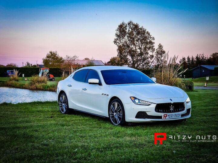 Maserati Ghibli 3.0 V6 ZF Euro 6 (s/s) 4dr
