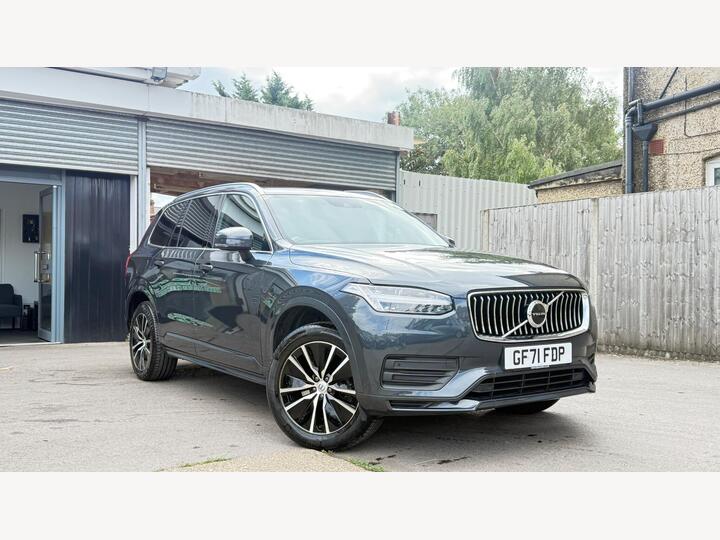 Volvo XC90 2.0 B5 MHEV Momentum Auto 4WD Euro 6 (s/s) 5dr