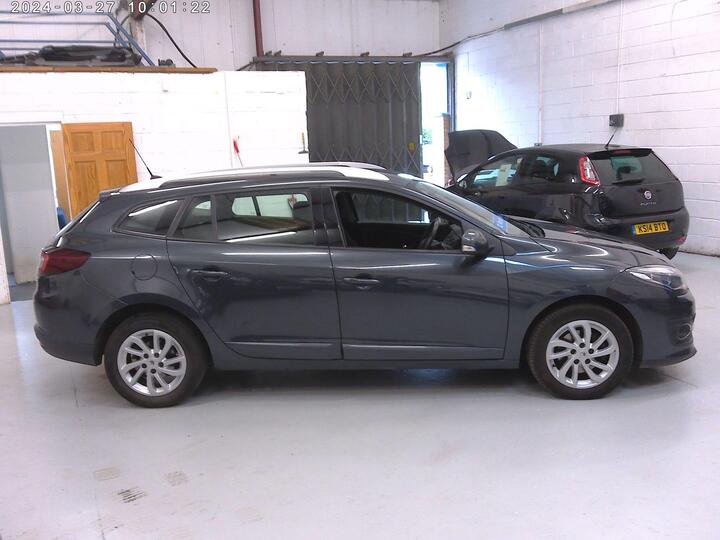 Renault Megane 1.5 DCi ENERGY Dynamique TomTom Sport Tourer Euro 5 (s/s) 5dr