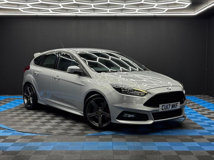 Ford Focus 2.0 TDCi ST-2 Euro 6 (s/s) 5dr
