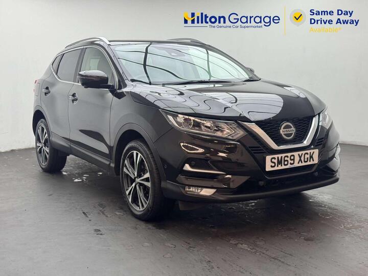 Nissan QASHQAI 1.3 DIG-T N-Connecta Euro 6 (s/s) 5dr