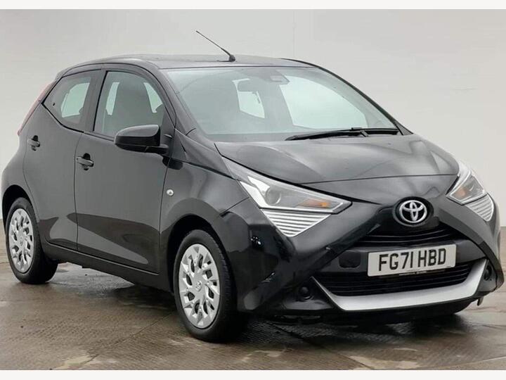 Toyota AYGO 1.0 VVT-i X-play Euro 6 (s/s) 5dr