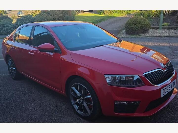 Skoda Octavia 2.0 TFSI VRS DSG Euro 6 (s/s) 5dr (SNav)