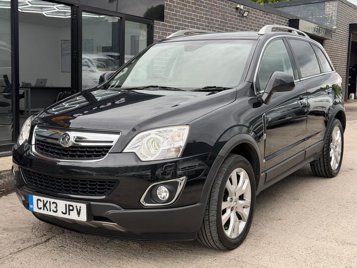 Vauxhall Antara 2.2 CDTi SE 4WD Euro 5 (s/s) 5dr (SNav) Vauxhall Antara 2.2 CDTi SE 4WD Euro 5 (s/s) 5dr (SNav)