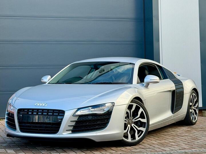 Audi R8 4.2 FSI V8 Quattro Euro 4 2dr