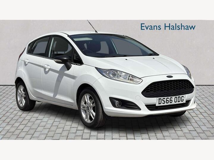 Ford FIESTA HATCHBACK 1.25 Zetec Euro 6 5dr