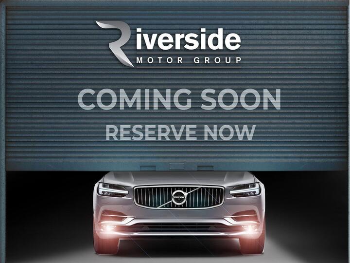 Land Rover Range Rover 2.0 P400e 12.4kWh Vogue SE Auto 4WD Euro 6 (s/s) 5dr