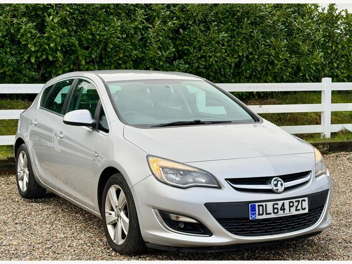 Vauxhall Astra 1.6 16v SRi Euro 5 5dr