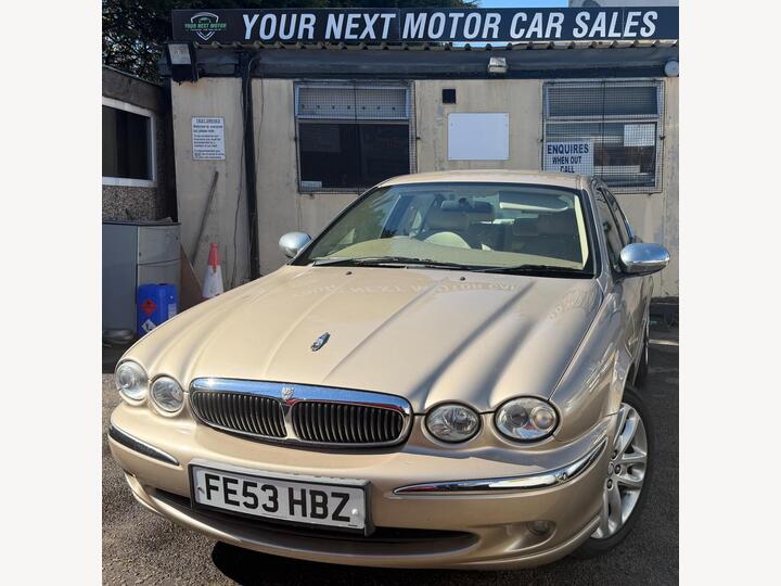 Jaguar X-Type 2.1 Classic 4dr Jaguar X-Type 2.1 Classic 4dr